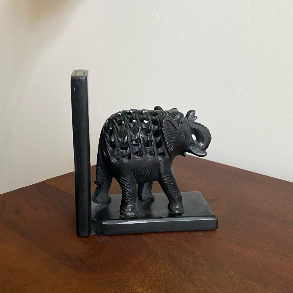 Pier 1 Elephant Bookend